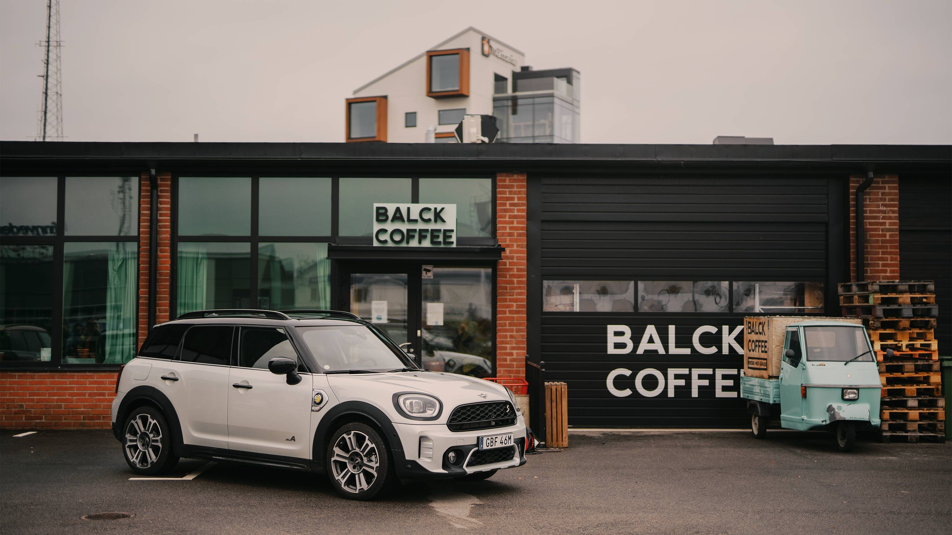 Minivoices – Balck Coffee – elétrico –Louise Andersson Minivoices – Balck Coffee – elétrico –Louise Andersson